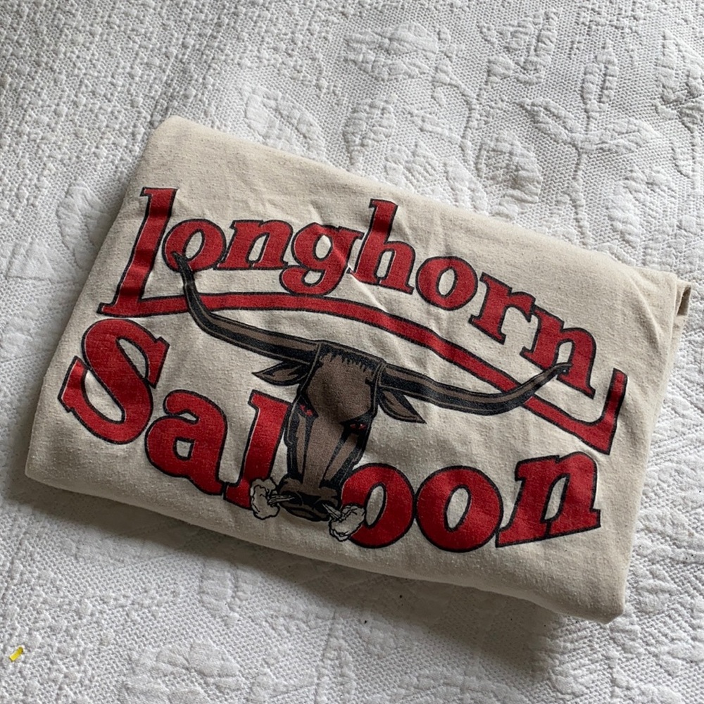 Vintage Saloon T